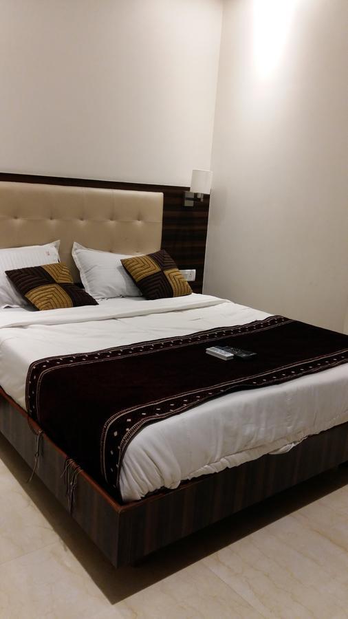 Hotel Golden City Βομβάη Εξωτερικό φωτογραφία