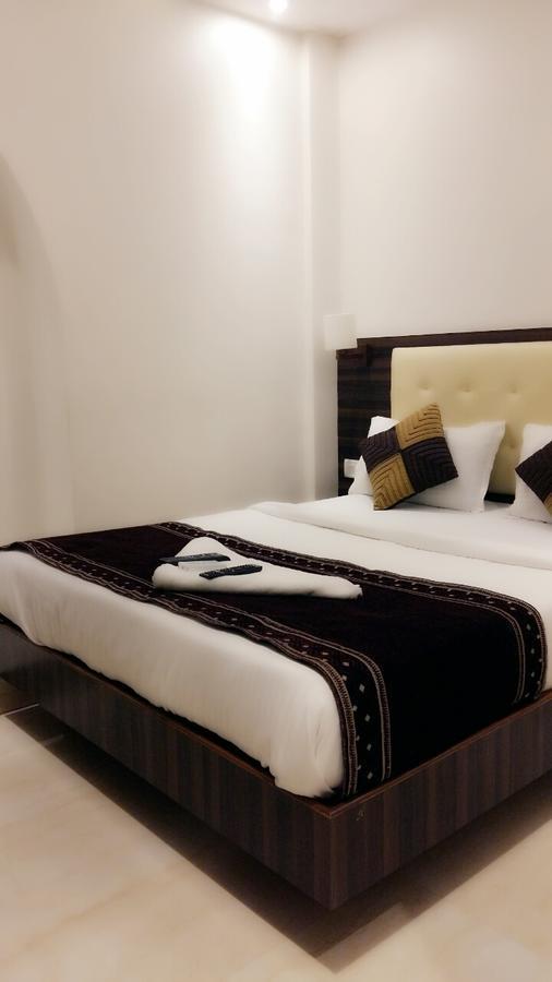 Hotel Golden City Βομβάη Εξωτερικό φωτογραφία